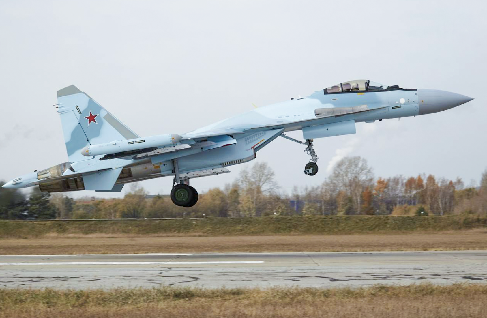 Quân sự thế giới hôm nay (2-11): Nga tiếp nhận lô tiêm kích Su-35S mới